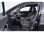 Mercedes-Benz A-klasse 200 Business Solution AMG (NAVIGATIE, CAMERA, STOELVERWARMING, LED, PDC)