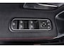 Mercedes-Benz A-klasse 200 Business Solution AMG (NAVIGATIE, CAMERA, STOELVERWARMING, LED, PDC)
