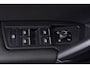 Volkswagen Tiguan 1.4 TSI ACT Highline (PANORAMADAK, CAMERA, DIGITALE COCKPIT, TREKHAAK WEGKLAPBAAR, MASSAGE STOELEN)