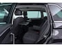 Volkswagen Tiguan 1.4 TSI ACT Highline (PANORAMADAK, CAMERA, DIGITALE COCKPIT, TREKHAAK WEGKLAPBAAR, MASSAGE STOELEN)