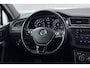Volkswagen Tiguan 1.4 TSI ACT Highline (PANORAMADAK, CAMERA, DIGITALE COCKPIT, TREKHAAK WEGKLAPBAAR, MASSAGE STOELEN)