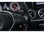 Mercedes-Benz A-klasse 200 Ambition Automaat (PANORAMADAK, STOELVERWARMING, NAVIGATIE, PARKEERSENSOREN)