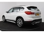 BMW X1 xDrive20i High Executive (PANORAMADAK, HEAD-UP, STOELVERWARMING, TREKHAAK, CAMERA, ELEKTR STOELEN)