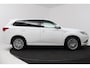 Mitsubishi Outlander 2.4 PHEV Instyle (PANORAMADAK, STUUR-/STOELVERWARMING, 360 CAMERA, LEDER, STUURBEDIENING)