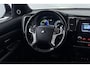 Mitsubishi Outlander 2.4 PHEV Instyle (PANORAMADAK, STUUR-/STOELVERWARMING, 360 CAMERA, LEDER, STUURBEDIENING)