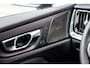 Volvo V60 T6 Plug-in hybrid AWD Ultra Dark | Heico bodykit | Google | Long Range | Schuif-/Kanteldak | Adaptieve Cruise Control | DAB | Head-Up Display | Camera | Stoelverwarming Voor + Achter | Harman Kardon Audio | Getint Glas | Zitverlenging | Elek. Stoelen | Memory | 19" LM