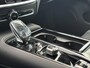 Volvo V60 T6 Plug-in hybrid AWD Ultra Dark | Heico bodykit | Google | Long Range | Schuif-/Kanteldak | Adaptieve Cruise Control | DAB | Head-Up Display | Camera | Stoelverwarming Voor + Achter | Harman Kardon Audio | Getint Glas | Zitverlenging | Elek. Stoelen | Memory | 19" LM
