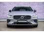 Volvo V60 T6 Plug-in hybrid AWD Ultra Dark | Heico bodykit | Google | Long Range | Schuif-/Kanteldak | Adaptieve Cruise Control | DAB | Head-Up Display | Camera | Stoelverwarming Voor + Achter | Harman Kardon Audio | Getint Glas | Zitverlenging | Elek. Stoelen | Memory | 19" LM