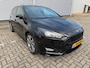 Ford Focus 1.5 Titanium ST-line,stoel/stuurverwarming,Navigatie,clima,parkeersensoren/Camera
