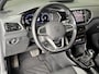 Volkswagen T-Cross 1.5 TSI 150pk Style R-Line | Navi | 18" | ACC | Dodehoek | Camera | Carplay |