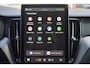 Volvo XC60 2.0 T6 Plug-in hybrid AWD Essential - Black Edition - Fiscale waarde € 64.581 - IntelliSafe Assist & Surround - Verwarmde voorstoelen, stuur & achterbank - Parkeersensoren & camera achter - Draadloze tel. lader - Extra getint glas -Donkere hemel - 21 inch LMV