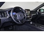 Volvo XC60 2.0 T6 Plug-in hybrid AWD Essential - Black Edition - Fiscale waarde € 64.581 - IntelliSafe Assist & Surround - Verwarmde voorstoelen, stuur & achterbank - Parkeersensoren & camera achter - Draadloze tel. lader - Extra getint glas -Donkere hemel - 21 inch LMV