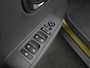 Hyundai Inster Cross Sky Plus 49 kWh | Warmtepomp | Stoelverwarming | Stuurverwarming | Dodehoekdetectie | Schuif/Kanteldak | 360 Camera