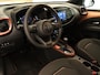 Toyota Aygo X Hybrid 115 pulse - NIEUWE DEMO's - DIVERSE KLEUREN BINNENKORT BESCHIKBAAR - PARKEERSENSOREN VOOR EN ACHTER - KEYLESS ENRTY & START - STOEL VERWARMING - DRAADLOZE TELEFOONLADER - AUTOMATISCH INKLAPBARE BUITENSPIEGELS
