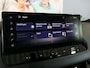 Nissan Qashqai 1.3 MHEV Xtronic Tekna *1.800KG Trekgewicht!* Panoramadak - Allseasons - Dakrails - Trekhaak! - Headup display