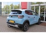 Citroën C3 1.2 100PK MAX | AFNEEMBARE TREKHAAK | POLAR WHITE DAK | MONTE CARLO BLUE | ACHTERUITRIJ CAMERA | 17" LICHTMETALEN VELGEN "ATACAMITE" | NAVIGATIE | DRAADLOZE APPLE CARPLAY/ANDROID AUTO | DRAADLOZE TELEFOONLADER | GETINTE ACHTERRUITEN | LED KOPLAMPEN | CLIMATE CONTROL | DAKRAILS "GLOSSY BLACK" | CRUISE CONTROL |