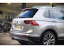 Volkswagen Tiguan 2.0 TSI 4Motion Highline |TREKHAAK|PANO|CARPLAY|