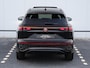 Volkswagen Tayron 1.5 eHybrid R-Line Edition 204pk DSG | Black Style | Lederen bekleding | DCC | Trekhaak | Panoramadak | 360 Camera | Head-up Display | Harman Kardon |