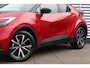 Toyota C-HR / C-HR+ 1.8 Hybrid 140 First Edition, Limited Bi-Tone Stoel- Stuurverwarming, Apple Carplay/Android auto, Elektrische Achterklep!