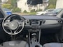 Kia Niro Hybrid 1.6 GDi ComfortLine l Trekhaak, Adaptieve cruise, Dodehoek, Stoel/stuur verwarming, Achteruitrijcamera, Half leder.