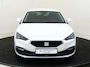 SEAT Leon 1.0 eTSI Style Business Intense | Achteruitrijcamera | Lane assist | Navigatie | Carplay | 3-zone airco | LED koplampen |