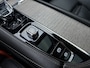 Volvo S90 B4 211pk Ultimate Bright / Luchtvering / Bowers&Wilkins Audio / Massage / Dubbel Glas / Schuif-/kanteldak / Head-Up / Ventilatie / El. Trekhaak / Full-LED / 360 Camera / 19'' /