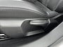 Peugeot e-208 EV GT Pack 50 kWh | 1ste eigenaar | ACCU: 93% | Stoelverwarming | Lichtmetalen velgen | Dodehoekdetectie | Navigatie | Camera |