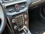 Volvo V40 Cross Country T3 automaat Polar+ Luxury | Harman Kardon audio | 17 inch lichtmetalen velgen | Panoramadak | Lederen bekleding | Volvo On Call | DAB+ radio | Full-LED koplampen | Sensus navigatie | Bluetooth telefoonvoorbereiding