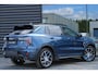 Lynk & Co 01 1.5 | Trekhaak | Panoramadak | Achteruitrijcamera | Elektrische bestuurdersstoel met geheugen | Stoelverwarming | Actieve bochtverlichting | Adaptieve Cruise Control | Stuurassistent | Lane Assist | Navigatie | Elektrische Achterklep | Keyless Entry | Dodehoekassistent