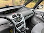 Citroën Xsara Picasso Caractère 1.6i-16V 109 pk - APK 07-2027 - airco - 2 sleutels - hoge instap!