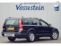 Volvo XC70 2.5 T Summum / NL-Auto / Dealeronderhouden / 2e Eig. / Afn. Trekhaak / Schuifdak / Leder