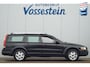 Volvo XC70 2.5 T Summum / NL-Auto / Dealeronderhouden / 2e Eig. / Afn. Trekhaak / Schuifdak / Leder