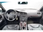Volvo XC70 2.5 T Summum / NL-Auto / Dealeronderhouden / 2e Eig. / Afn. Trekhaak / Schuifdak / Leder