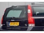 Volvo XC70 2.5 T Summum / NL-Auto / Dealeronderhouden / 2e Eig. / Afn. Trekhaak / Schuifdak / Leder