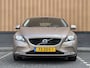 Volvo V40 1.6 T3 | Origineel Nederlands | NAP | Cruise Control | Achteruitrijcamera | Bluetooth | Parkeersensoren Achter | Airconditioning | Navigatie