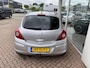 Opel Corsa 1.4-16V Cosmo Stoel- & stuurwielverwarming, parkeersensor achter, cruise control, start/stop systeem!