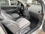Opel Corsa 1.4-16V Cosmo Stoel- & stuurwielverwarming, parkeersensor achter, cruise control, start/stop systeem!