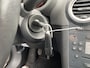 Opel Corsa 1.4-16V Cosmo Stoel- & stuurwielverwarming, parkeersensor achter, cruise control, start/stop systeem!