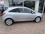 Opel Corsa 1.4-16V Cosmo Stoel- & stuurwielverwarming, parkeersensor achter, cruise control, start/stop systeem!
