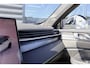 Lynk & Co 01 276PK More | Harman Kardon | 360 Graden camera | Actieve LED Koplampen | Panoramadak met Schuif-/Kantelfunctie | Sfeerverlichting | Dodehoekassistent | Adaptieve Cruise Control | Stuurverwarming | Stoelverwarming | Bestuurdersstoel met geheugen | Getint glas | Elektrisch bedienbare achterklep | Draadloos telefoonoplader