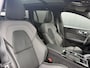 Volvo V60 2.0 T8 Plug-in hybrid AWD Plus Dark Harman / Kardon / Elktr. stoelverstelling / 360 camera / trekhaak / keyless drive / Adapt. cruise control / Stoel- en stuurverwarming /