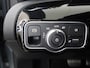 Mercedes-Benz A-klasse 180 Star Edition AMG Line | Panoramadak | Trekhaak | Chrome pakket |