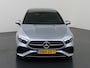 Mercedes-Benz A-klasse 180 Star Edition AMG Line | Panoramadak | Trekhaak | Chrome pakket |