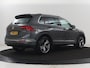 Volkswagen Tiguan 2.0 TSI 4Motion Highline Business R | Adaptive cruise | Carplay | Stuur/stoel verwarming | 3 zone klimaat | Climate control | Bluetooth | Navigatie  | Elektrische achterklep