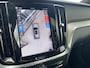 Volvo V60 2.0 T8 Plug-in hybrid AWD Plus Dark | Panoramadak | Trekhaak | 360 Camera | Contourstoelen | Harman Kardon Audio | Stoel en stuur verwarming | Head-up Display