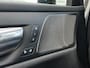 Volvo V60 2.0 T8 Plug-in hybrid AWD Plus Dark | Panoramadak | Trekhaak | 360 Camera | Contourstoelen | Harman Kardon Audio | Stoel en stuur verwarming | Head-up Display