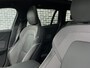 Volvo V60 2.0 T8 Plug-in hybrid AWD Plus Dark | Panoramadak | Trekhaak | 360 Camera | Contourstoelen | Harman Kardon Audio | Stoel en stuur verwarming | Head-up Display