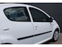 Peugeot 107 1.0 Active | Airconditioning | LED | Mistlampen | NL auto | 76.000km | 2e Eigenaar | Elektrische ramen |