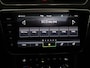 Skoda Superb Combi 1.4 TSI iV Sportline Business | SOH 94,3% | Laurin & Klement | Panoramadak | Stuur/stoel verwarming | Adaptive cruise | Canton sound | Carplay | Sfeerverlichting | Camera | Park assist | Elektrische achterklep