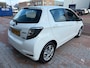 Toyota Yaris 1.5 Full Hybrid Comfort |NIEUW APK|1E EIG|LUXE UITV|CAMERA STOELVERWARMING|LM VLGN|